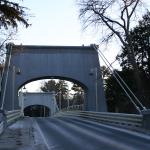 07_chain_bridge_over_the_Merrimack_River