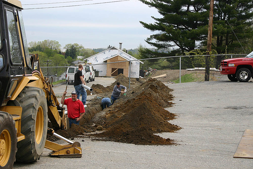 01 laying conduit