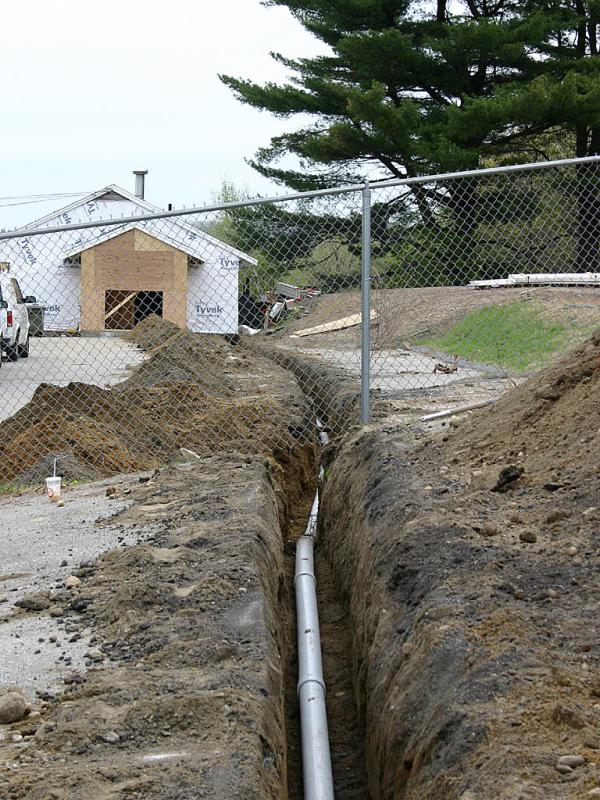 03 conduit in the trench