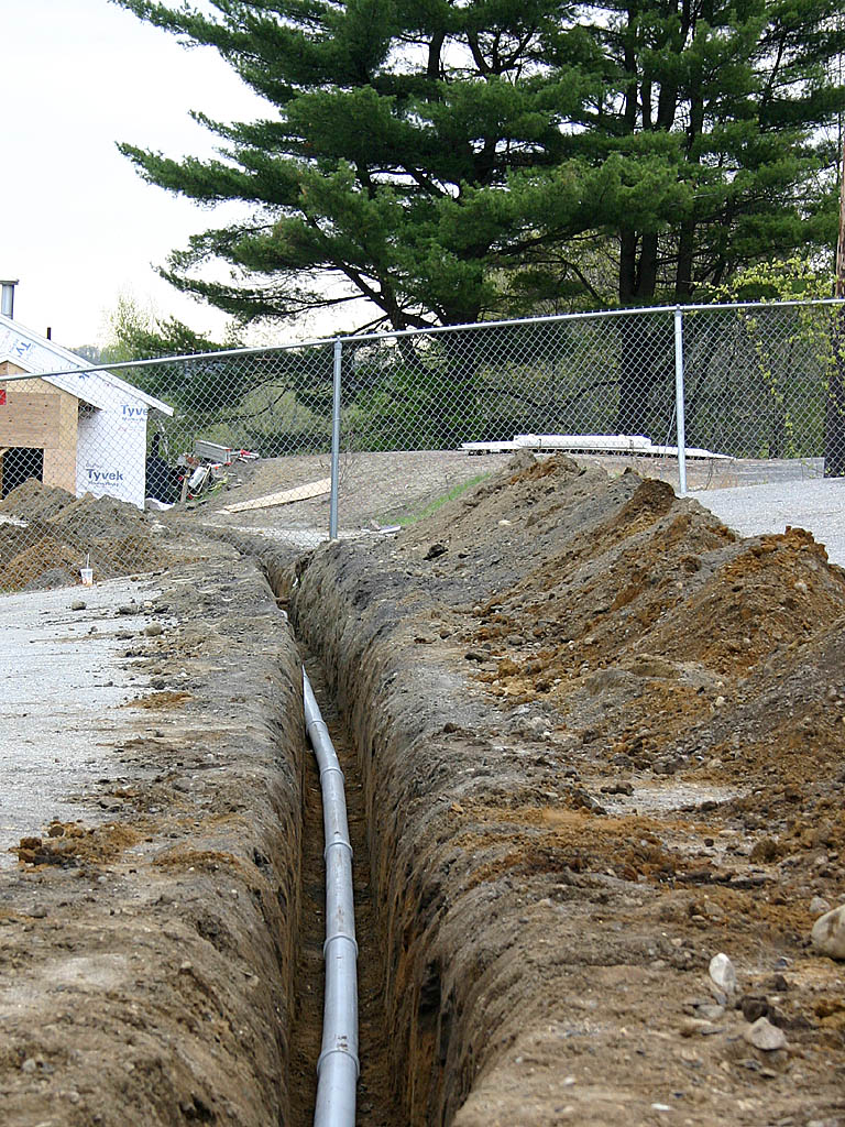 04 conduit in the trench