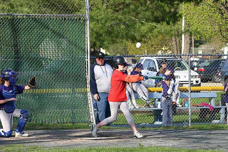 03 Emma swinging