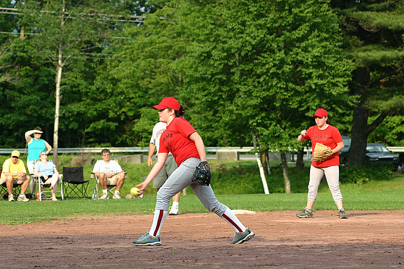 02 Amanda pitching