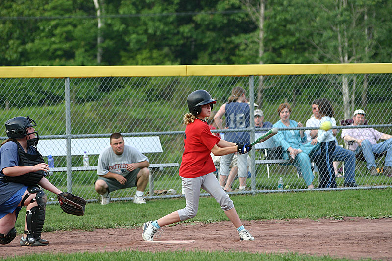 11 Emma makes her homerun hit