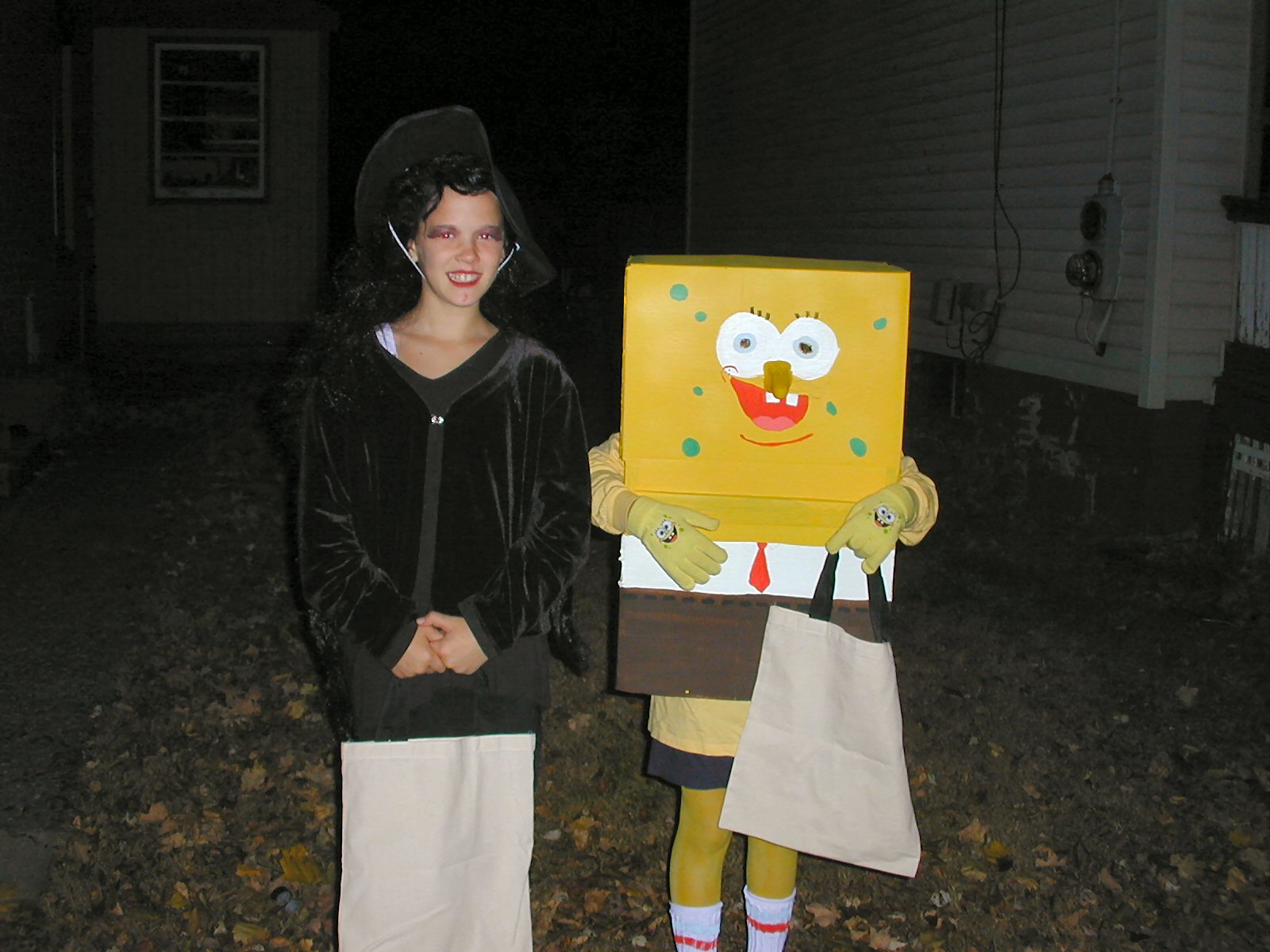 01_Kasey_the_witch_and_Rebecca_as_SpongeBob_brighter