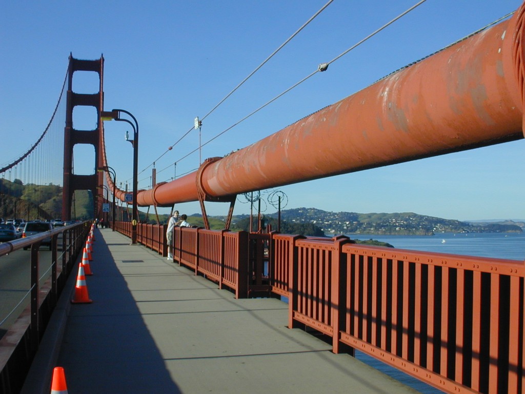 40 halfway acrossed the Golden Gate Bridge