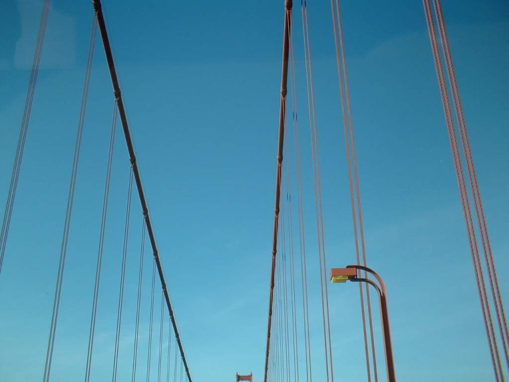 43 driving acrossed the Golden Gate Bridge