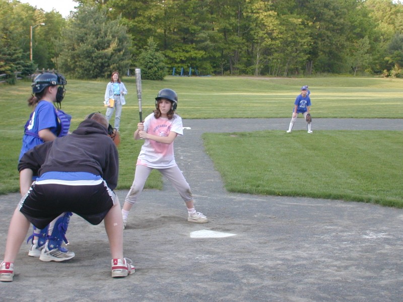 21 Sandi at bat