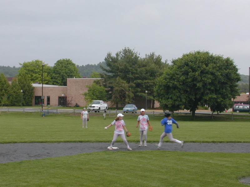 01 Sandi gets her out at second