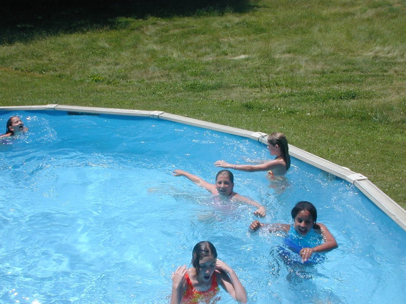 20 girls in the pool