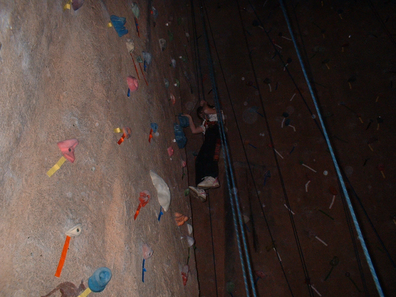 05_Cassie_climbing