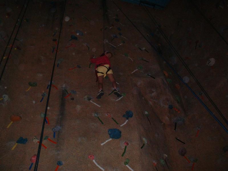 09_Kasey_climbing