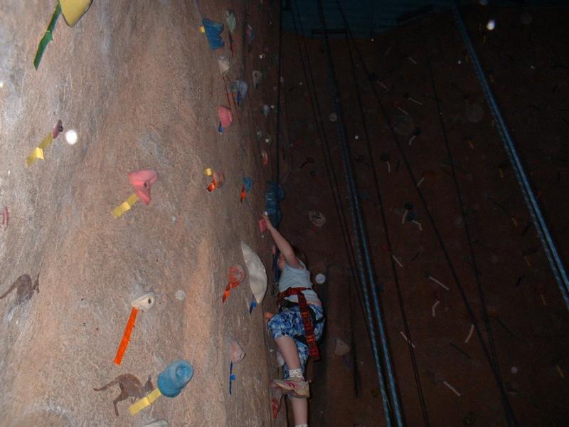 22_Taylor_climbing