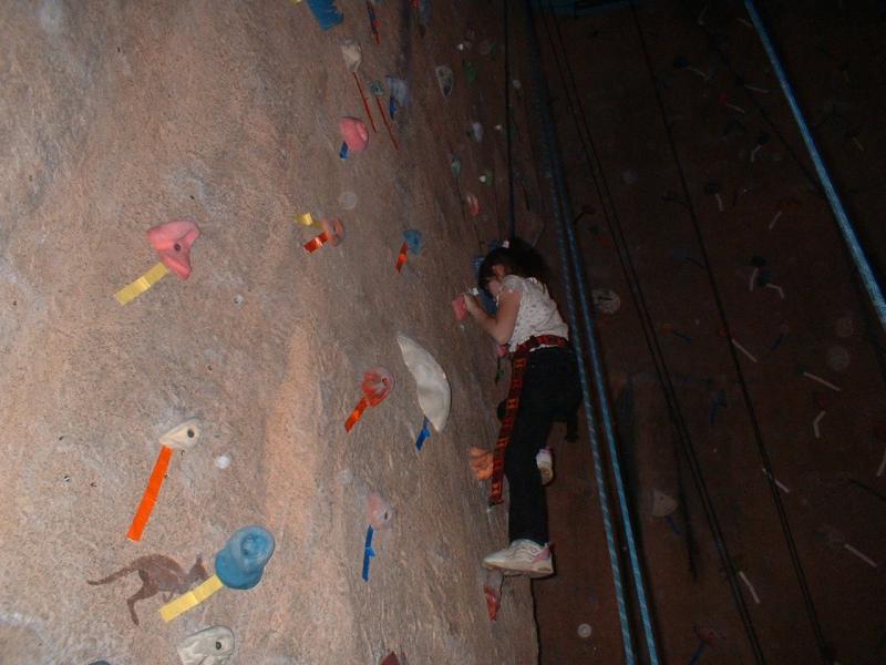 27_Cassie_climbing