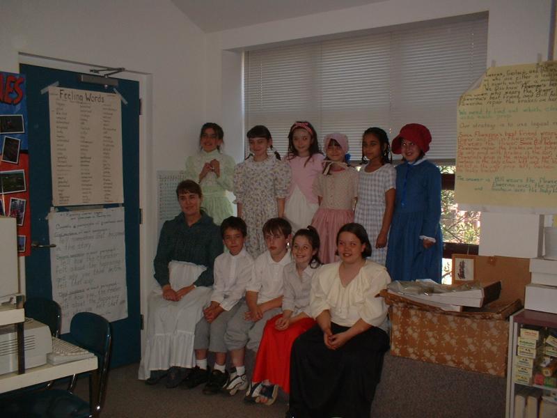 15_teacher_with_dressed_up_classmates