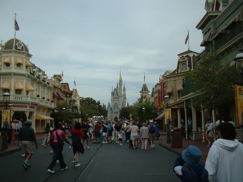 10 Main St USA