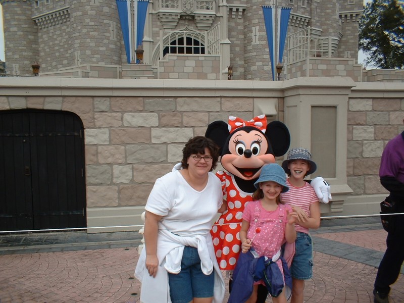 25 Jen Rebecca Kasey With Minnie Mouse