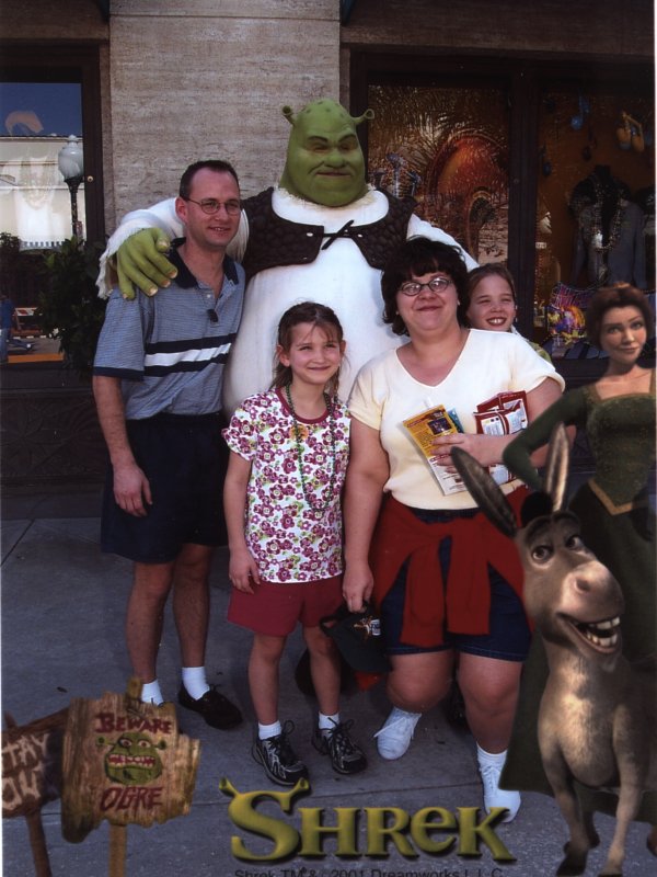 59 Family With Shrek