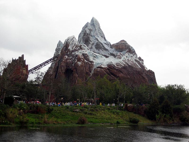 12_Expedition_Everest_ride.jpg