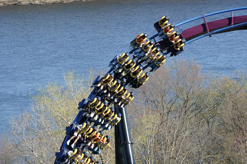 07 people going down Batman first drop