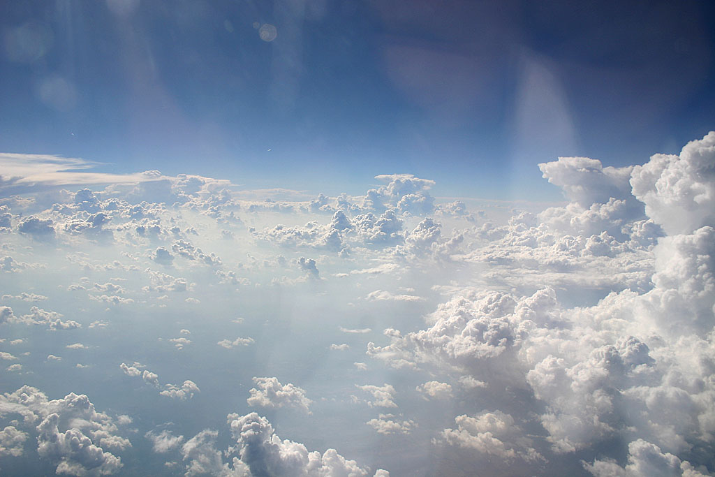 01 clouds from plane