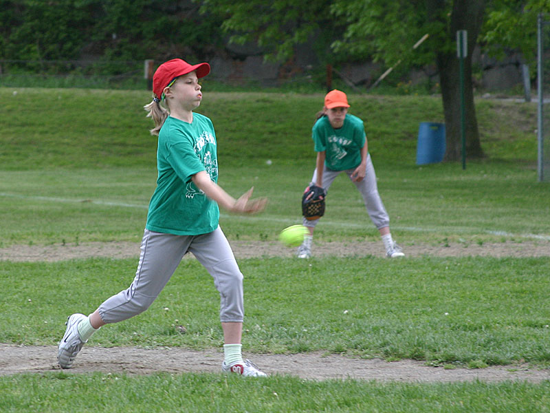 07 Meredith pitching