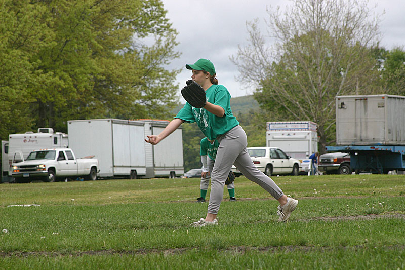 05 Stacie pitching