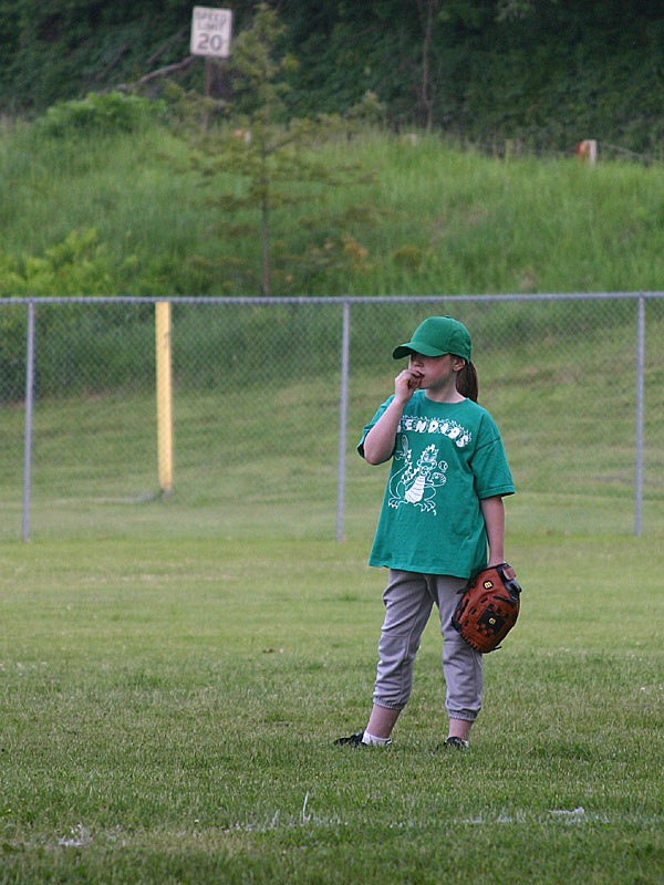 03 Nichole right field