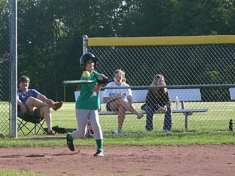 02 Rebecca about to hit the ball